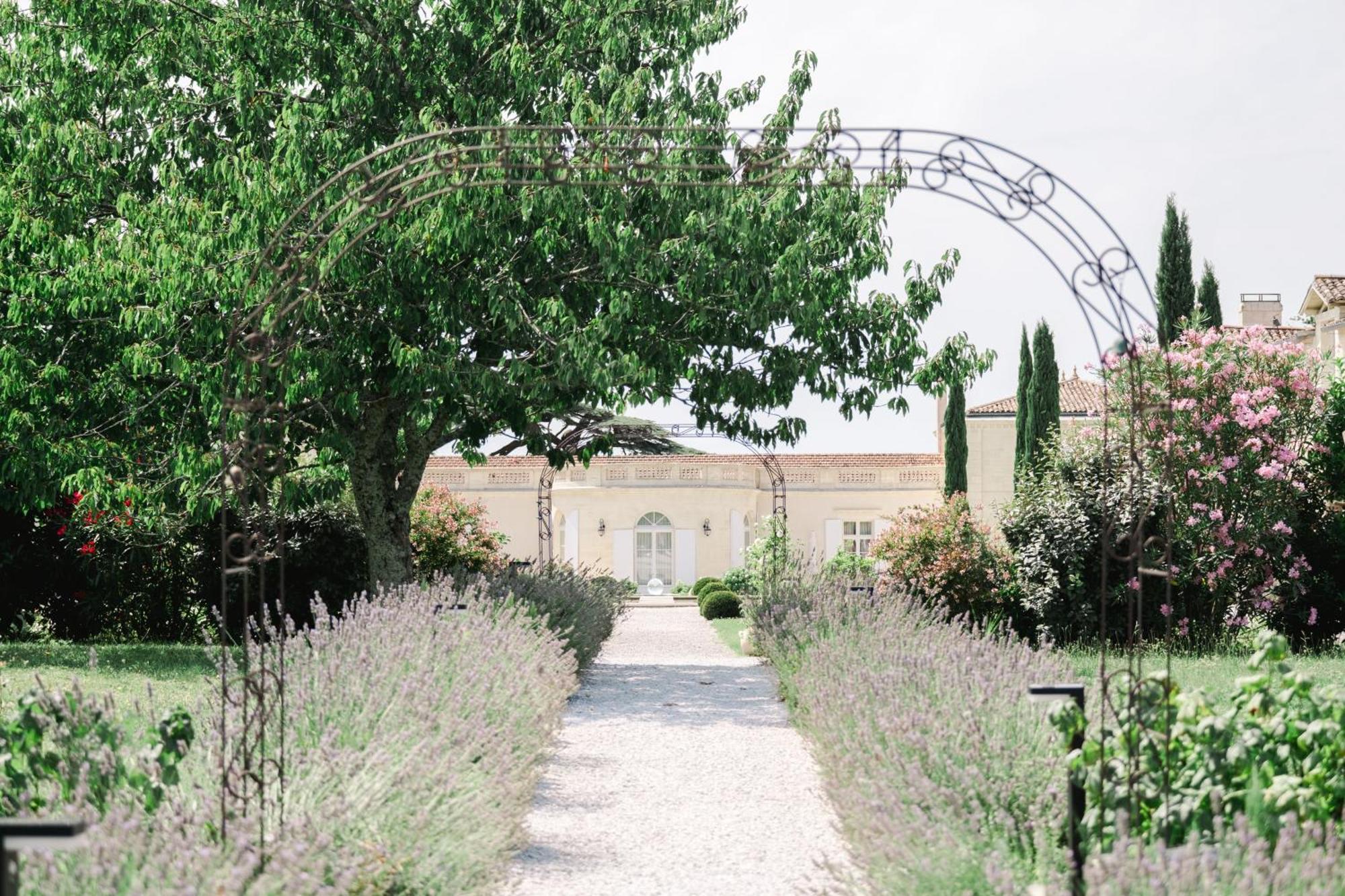 Chateau Gassies Latresne Luaran gambar