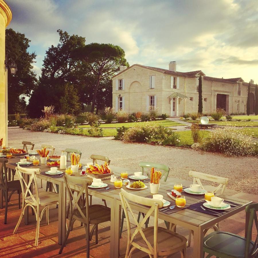 Chateau Gassies Latresne Luaran gambar